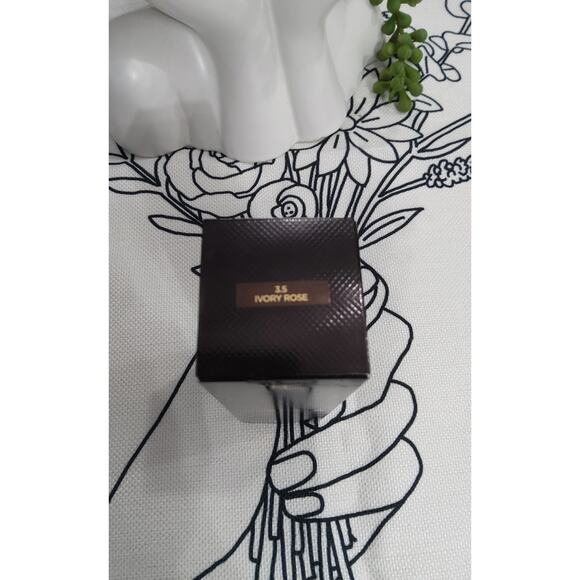 Tom Ford Matte lipstick new in box Best Revenge designer - Picture 6 of 6